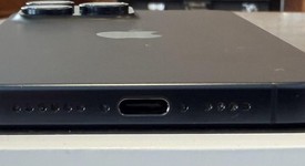 Good
													Apple iPhone 15 Pro Max - Unlocked, Blue, 1 TB, A2849, photo 4 of 9