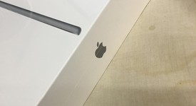 Mint
													Apple iPad 9th Gen - Unlocked, Gray, 64 GB, A2603, photo 5 of 7