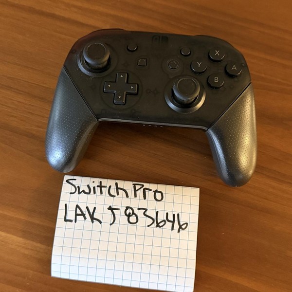 Nintendo Switch Pro Controller - Black