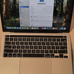 Good MacBook Pro 2020 - 13 inch - I5, Silver, 512 GB, 8 GB