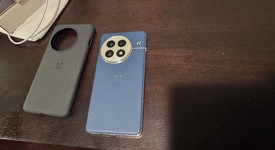Good
													OnePlus 13 - Unlocked, Midnight Ocean, 512 GB, 16 GB, photo 4 of 8
