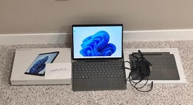 Good
													Microsoft Surface Pro 8 - I7, Graphite, 256 GB, 16 GB, photo 1 of 10