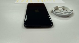 Mint
													Apple iPhone SE 3rd Gen 2022 - Unlocked, Midnight, 64 GB, A2595, photo 3 of 7