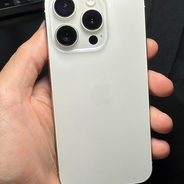 Apple iPhone 15 Pro - Unlocked, 128 GB, White, A2848