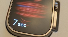 Good
													Apple Watch Ultra 2 49mm - Unlocked, Natural, A2986, photo 5 of 10