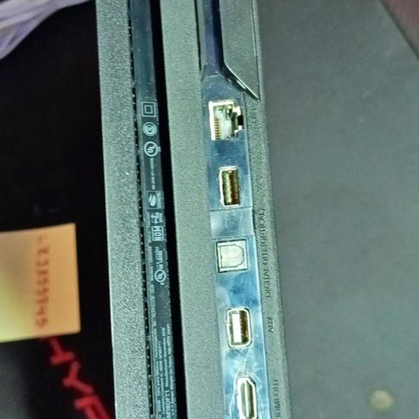 PlayStation 4 Pro - Black, 1 TB, Standard