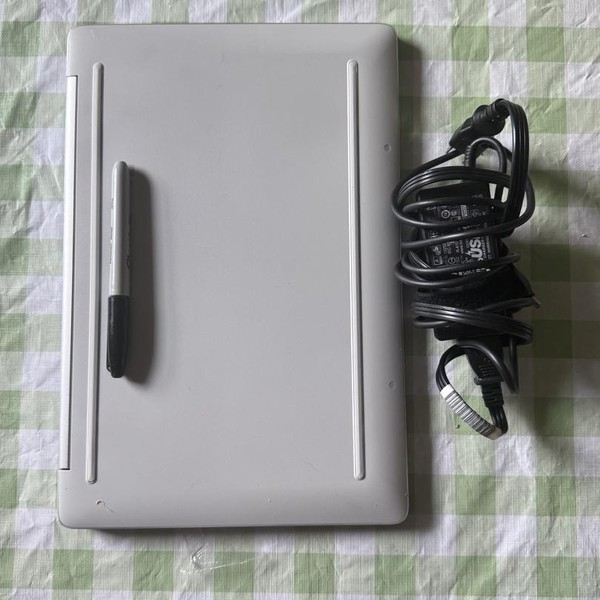 HP Chromebook 14a - 64 GB, Gray, 4 GB, Intel Pentium