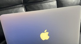 Mint
													MacBook Pro 2015 (Retina) - 13" - Silver, 512 GB, 8 GB, photo 1 of 9
