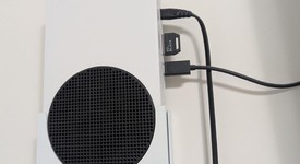 Mint
													Xbox Series S (2020) - White, 512 GB, photo 1 of 7