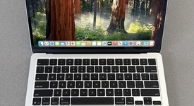 Mint
													MacBook Air 2025 (M4) - 13" - Apple M4, Silver, 512 GB, 16 GB, photo 4 of 17