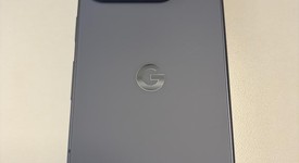 Mint
													Google Pixel 10 Pro Fold - Unlocked, Moonstone, 256 GB, GU0NP, photo 5 of 23