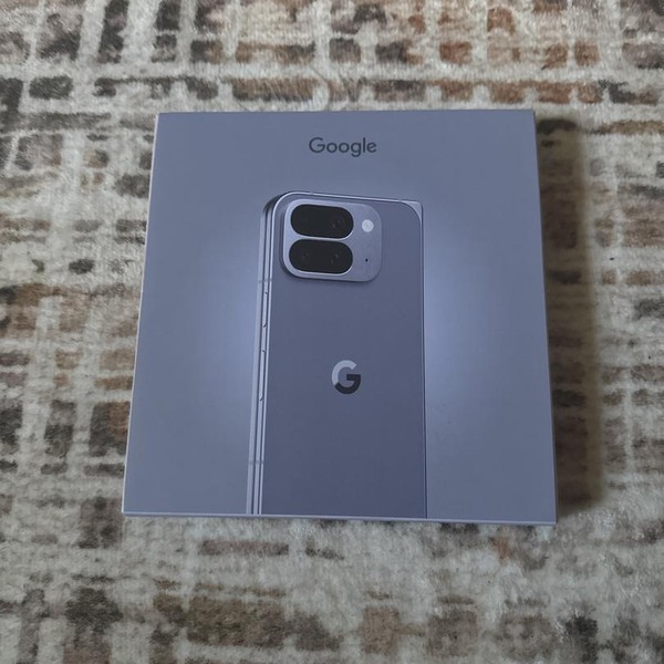 Google Pixel 10 Pro Fold - Unlocked, 256 GB, Moonstone, GU0NP