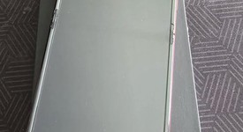 Mint
													Motorola Razr Ultra (2025) - AT&T, PANTONE Rio Red, 512 GB, 16 GB, photo 5 of 17
