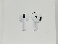 Apple AirPods 4th Gen