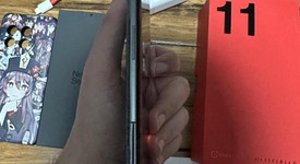 Mint
													OnePlus 11 - Unlocked, Green, 256 GB, 16 GB, CPH2451, photo 5 of 7