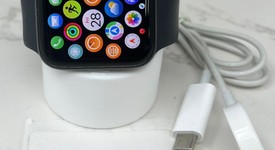 Good
													Apple Watch SE 2nd Gen 44mm - Midnight, A2723 - GPS, Aluminum, photo 1 of 5