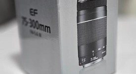 Mint
													Canon EF 75-300mm f/4-5.6 III, photo 2 of 9