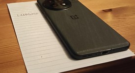 Mint
													OnePlus 13 - Unlocked, Black Eclipse, 512 GB, 16 GB, photo 2 of 8