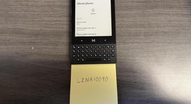 Mint
													Minimal Phone - Unlocked, Onyx, 128 GB, 6 GB, photo 2 of 7