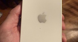 Good
													Apple iPhone 14 - Unlocked, Starlight, 128 GB, A2649, photo 3 of 10