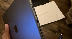 Mint
													Apple iPad 8th Gen - Wi-Fi, Gray, 32 GB, A2270, photo 3 of 7