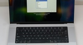 Good
													MacBook Pro 2021 - 16" - Apple M1 Max, Silver, 1 TB, 64 GB, photo 1 of 27