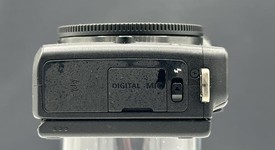 Mint
													Canon EOS M3, photo 4 of 10