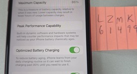 Good
													Apple iPhone SE 3rd Gen 2022 - Unlocked, Red, 128 GB, A2595, photo 2 of 6