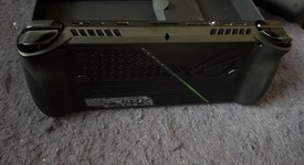 Mint
													Asus ROG Ally X - Z1 Extreme, Black, 2 TB, 24 GB, photo 4 of 5