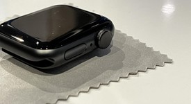 Good
													Apple Watch SE 1st Gen 40mm - Gray, A2351 - GPS, Aluminum, photo 3 of 8