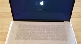 Good
													MacBook Pro 2018 (With Touch Bar) - 15" - I7, Gray, 1 TB, 16 GB, photo 2 of 13