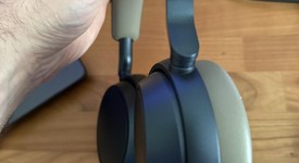 Used
													Sennheiser Momentum 4 - Black, photo 4 of 7