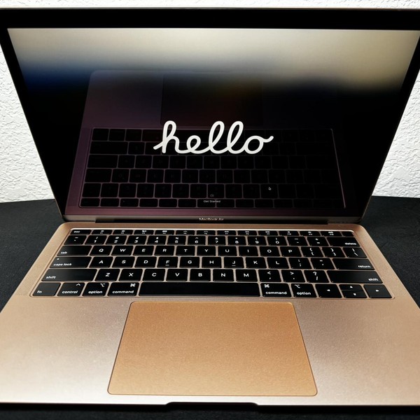 MacBook Air 2018 - 13 inch - 128 GB, Gold, 8 GB, Intel Core i5