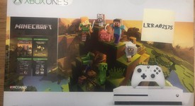 Mint
													Xbox One S (2016) - White, 1 TB, photo 3 of 6