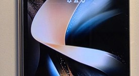 Good
													Samsung Galaxy Z Fold4 5G - Unlocked, Beige, 256 GB, 12 GB, SM-F936U1, photo 2 of 6