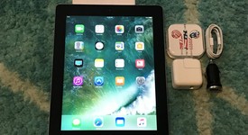 Mint
													Apple iPad 4 - Wi-Fi, Black, 16 GB, A1458, photo 1 of 6