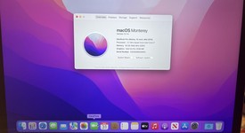 Good
													MacBook Pro 2015 (Retina) - 15" - Silver, 256 GB, 16 GB, photo 1 of 4