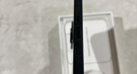 Mint
													Apple iPhone 13 - Unlocked, Midnight, 128 GB, A2482, photo 6 of 6