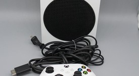 Fair
													Xbox Series S (2020) - White, 512 GB, photo 5 of 8