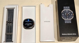 Good
													Samsung Galaxy Watch Ultra - Unlocked, Silver, SM-L705U, 47mm, photo 1 of 6