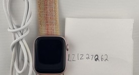 Mint
													Apple Watch Series 9 45mm - Pink, A2980 - GPS, Aluminum, photo 1 of 5