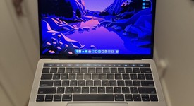 Good
													MacBook Pro 2016 (With Touch Bar) - 13" - Gray, 512 GB, 8 GB, photo 1 of 6