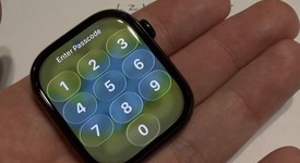 Mint
													Apple Watch Series 10 46mm - Black, A2999 - GPS, Aluminum, photo 4 of 8