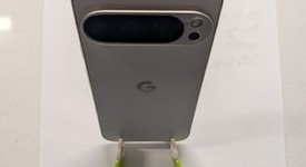 Mint
													Google Pixel 9 Pro - Unlocked, Porcelain, 128 GB, 16 GB, GR83Y, photo 5 of 6