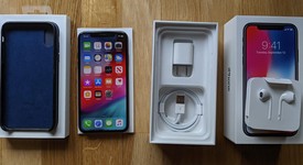 Good
													Apple iPhone X - Unlocked, Gray, 64 GB, A1901, GSM, photo 1 of 8