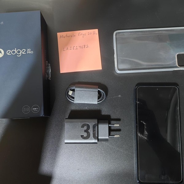 Motorola Edge 20 Pro - Unlocked Non-US, 256 GB, Blue, 12 GB