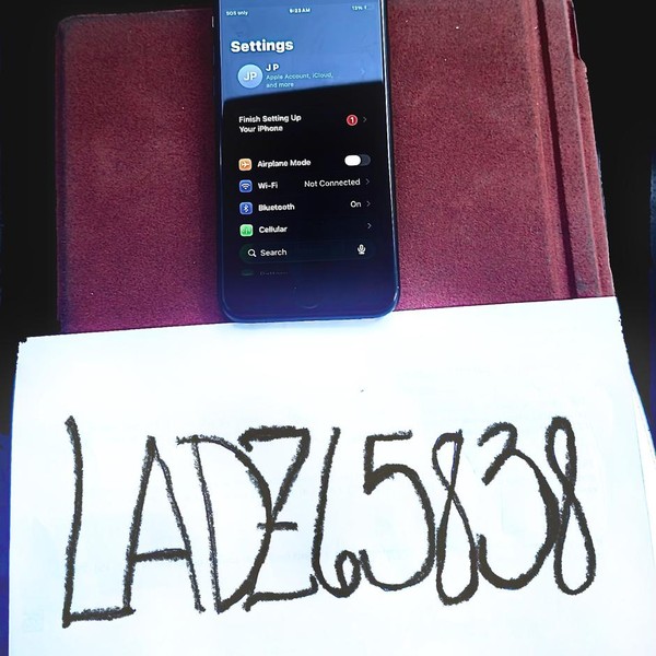 Apple iPhone SE 2nd Gen 2020 - Unlocked, 64 GB, Black, A2275