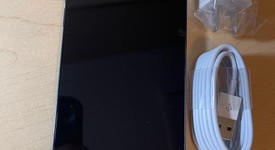 Fair
													Apple iPhone 12 - Unlocked, Black, 64 GB, A2172, photo 3 of 8