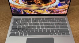 Fair
													Microsoft Surface Laptop 7 - Platinum, 512 GB, 16 GB, 13.8", photo 5 of 22
