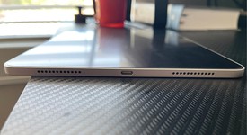 Mint
													Apple iPad Air 11" (M3) 2025 - Wi-Fi, Starlight, 128 GB, A3266, photo 2 of 6